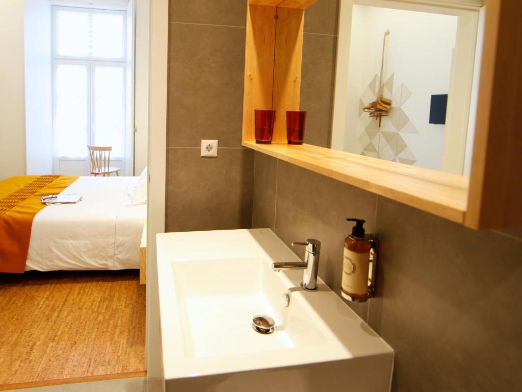 Hall Chiado Gasthof 2*